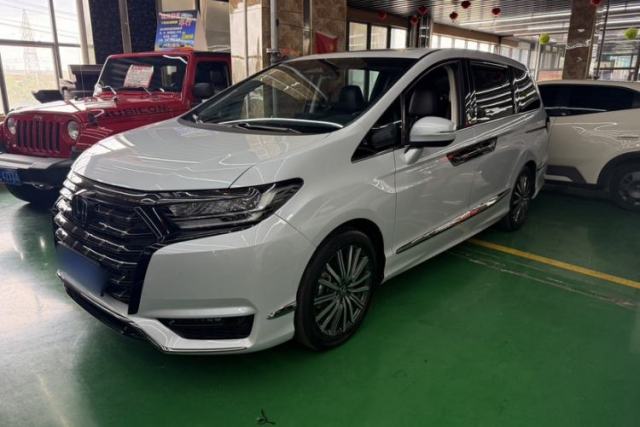 Used Honda Elysion 2024 2.0L eHEV Luxury Edition