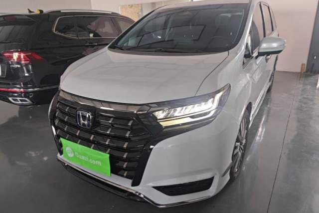 Used Honda Elysion 2024 2.0L eHEV Luxury Edition