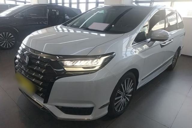 Used Honda Elysion 2024 2.0L eHEV Luxury Edition