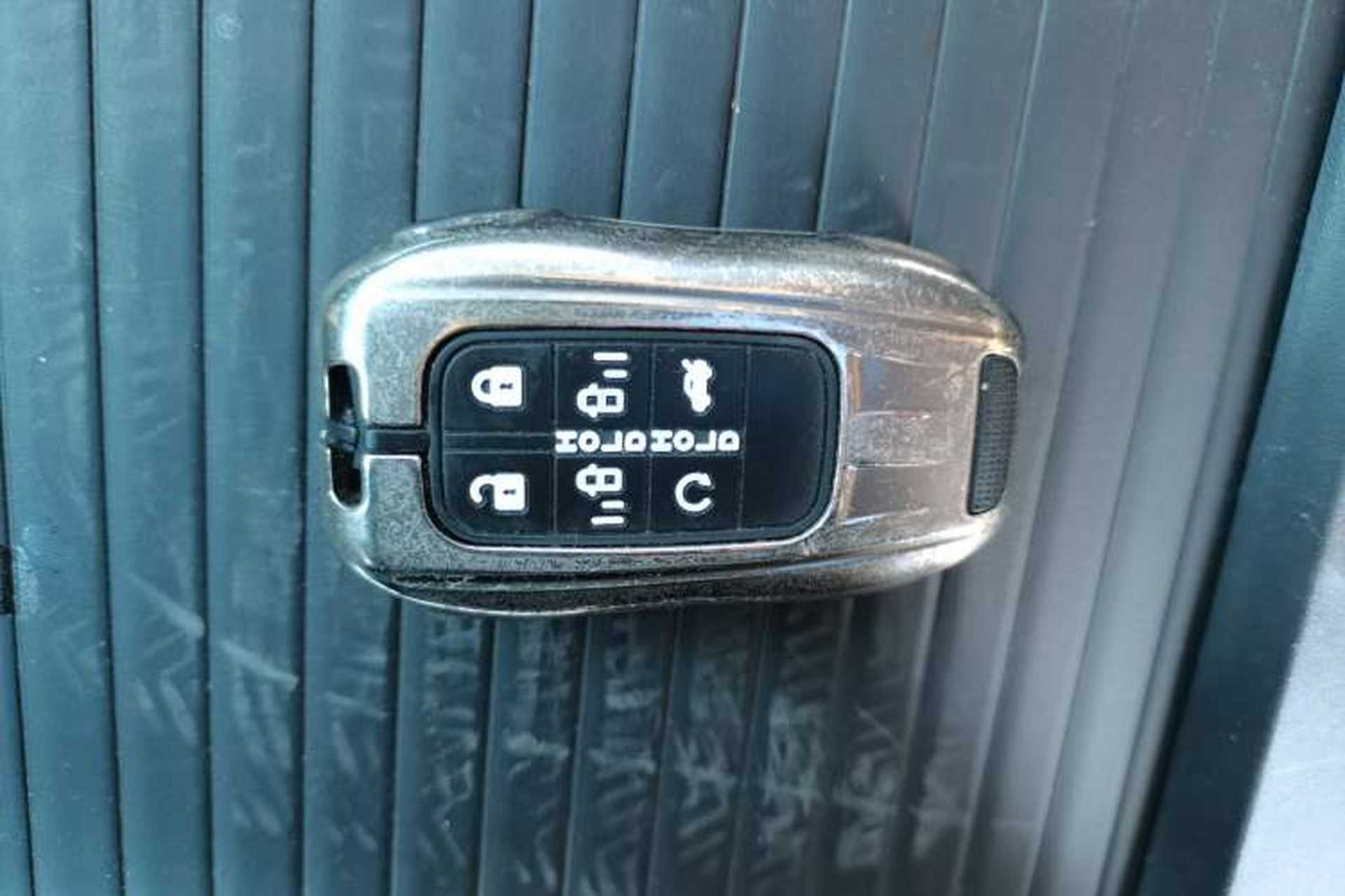 Used Honda Elysion 2024 2.0L eHEV Luxury Edition Vehicle Key