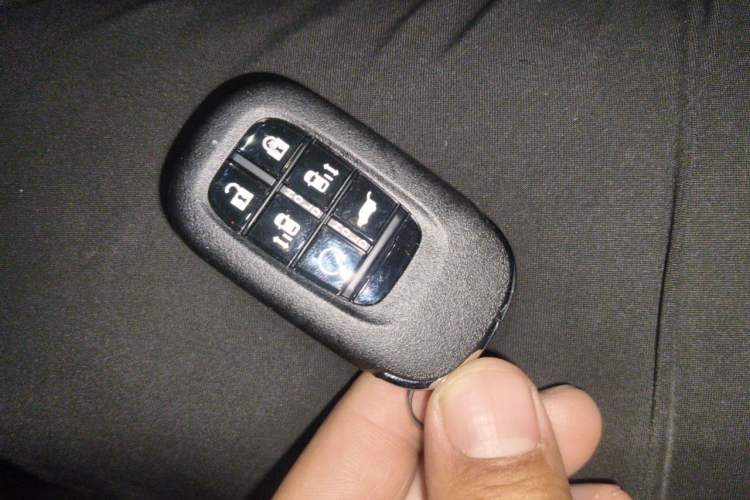 Used Honda Elysion 2024 2.0L eHEV Luxury Edition Vehicle Key