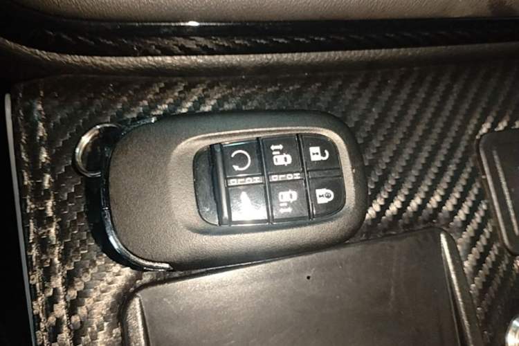 Used Honda Elysion 2024 2.0L eHEV Luxury Edition Vehicle Key