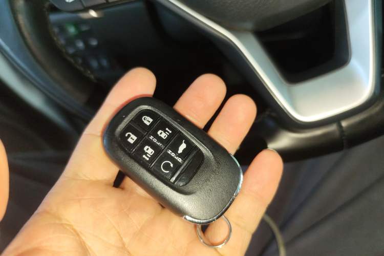 Used Honda Elysion 2024 2.0L eHEV Luxury Edition Vehicle Key