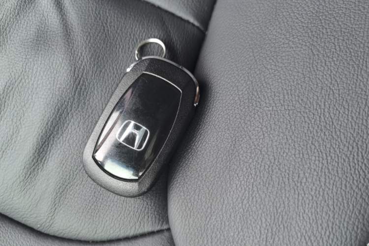 Used Honda Elysion 2024 2.0L eHEV Luxury Edition Vehicle Key