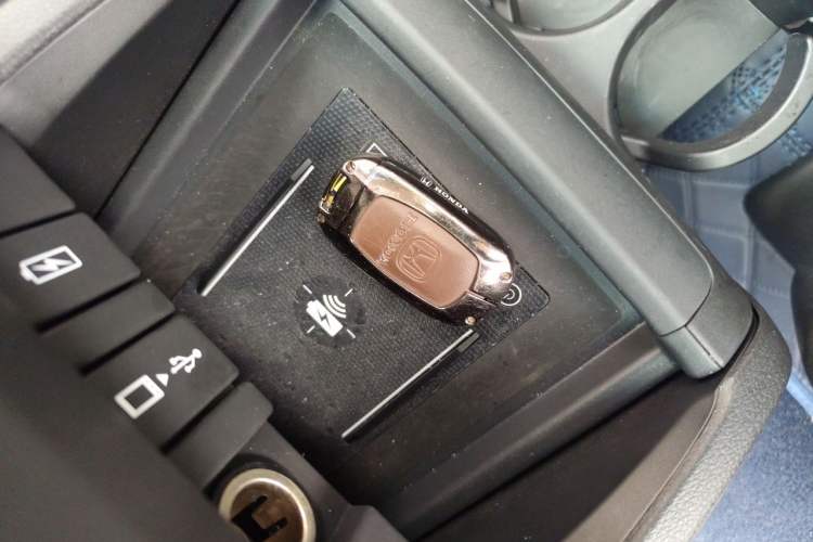 Used Honda Elysion 2024 2.0L eHEV Luxury Edition Vehicle Key