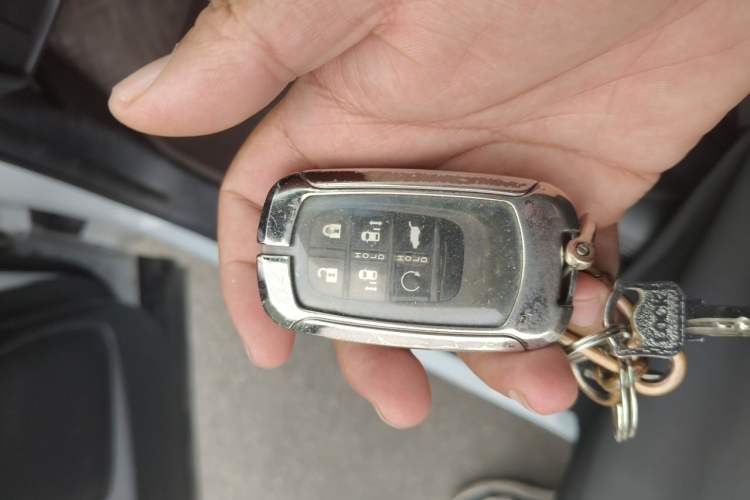 Used Honda Elysion 2024 2.0L eHEV Luxury Edition Vehicle Key