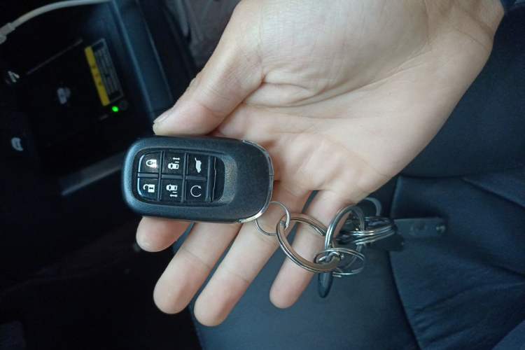 Used Honda Elysion 2024 2.0L eHEV Luxury Edition Vehicle Key