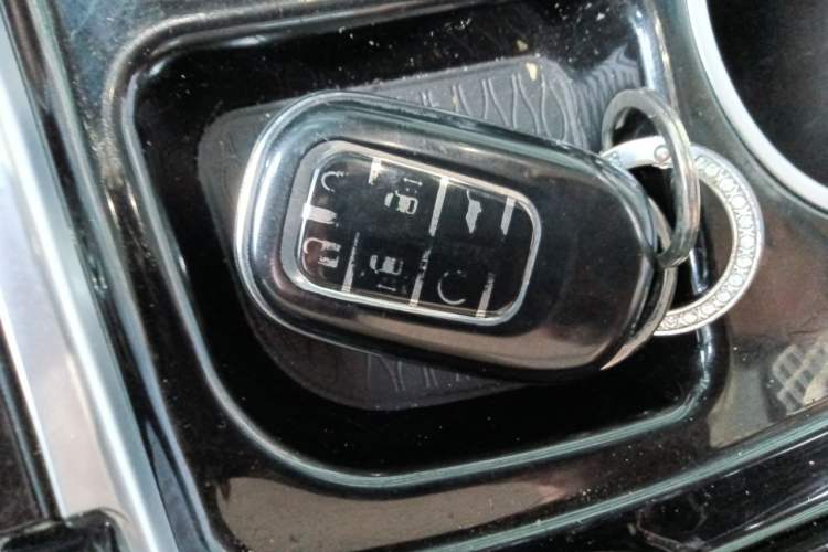 Used Honda Elysion 2024 2.0L eHEV Luxury Edition Vehicle Key