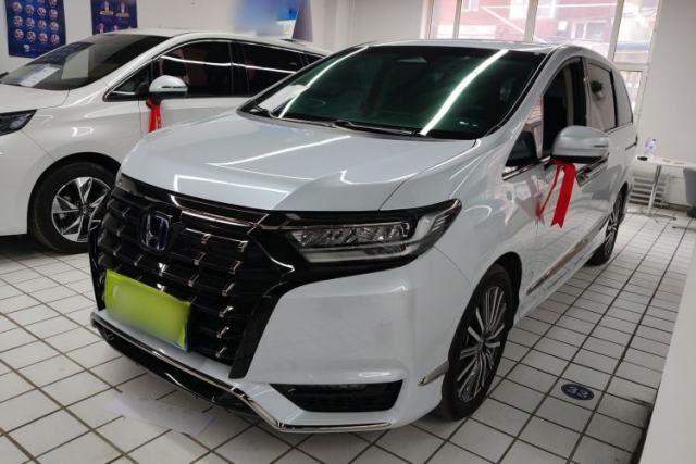 Used Honda Elysion 2024 2.0L eHEV Luxury Edition