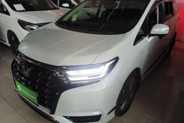 Used Honda Elysion 2024 2.0L eHEV Luxury Edition