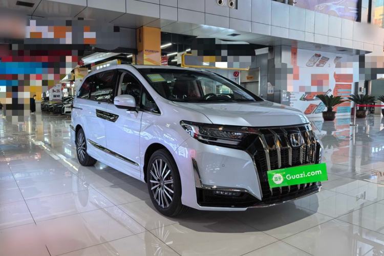 Used Honda Elysion 2026 Model 2.0L e:HEV Classic Edition Exterior 2