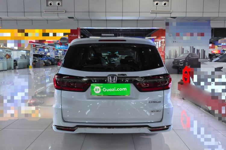Used Honda Elysion 2026 Model 2.0L e:HEV Classic Edition Exterior 4