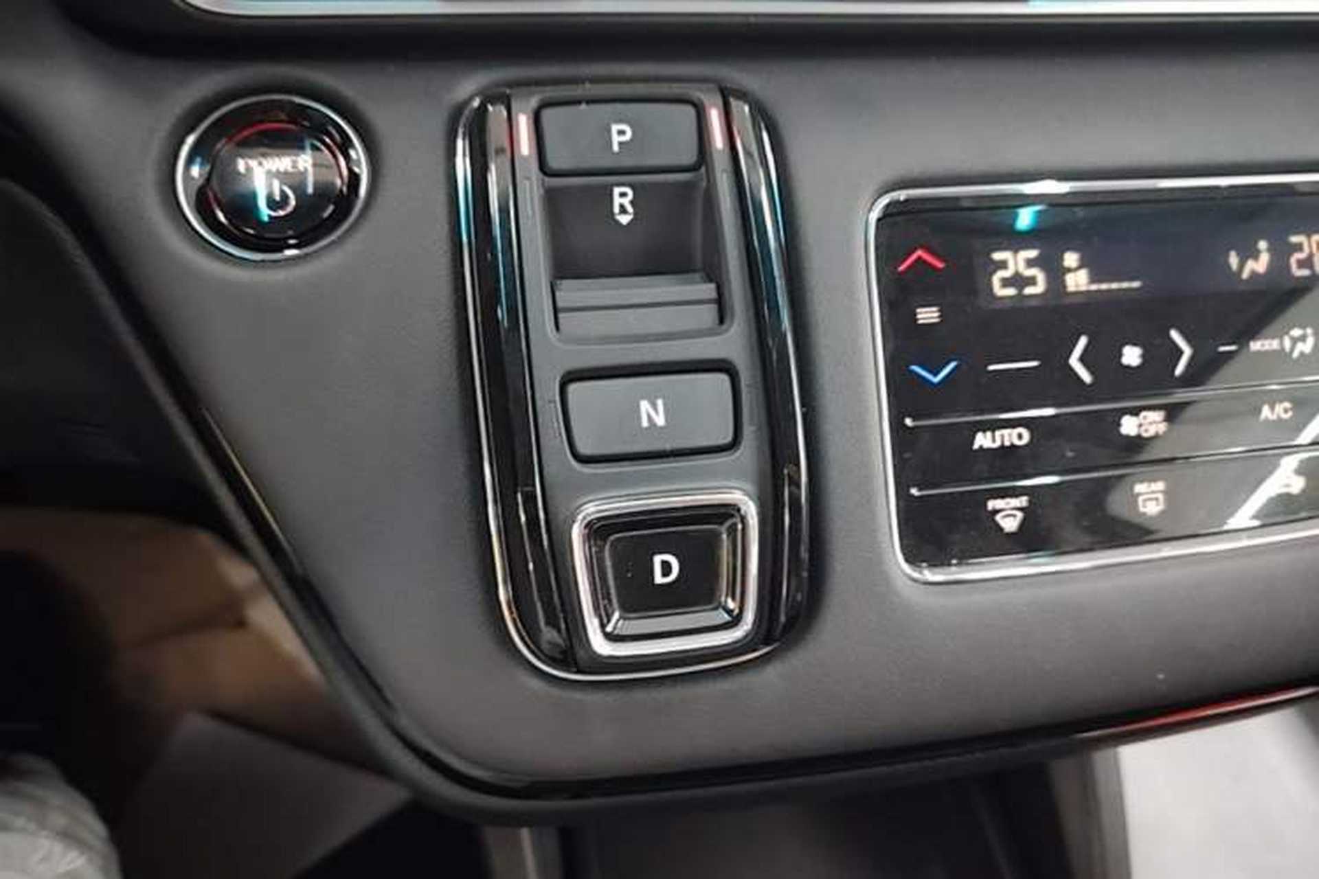 Used Honda Elysion 2026 Model 2.0L e:HEV Classic Edition Gear Lever