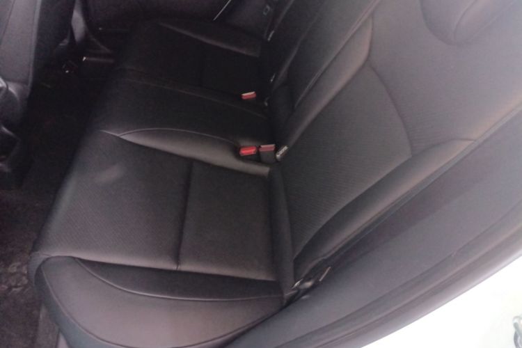 Used Honda e:NP1 2023 420 km Vision Edition Interior 1