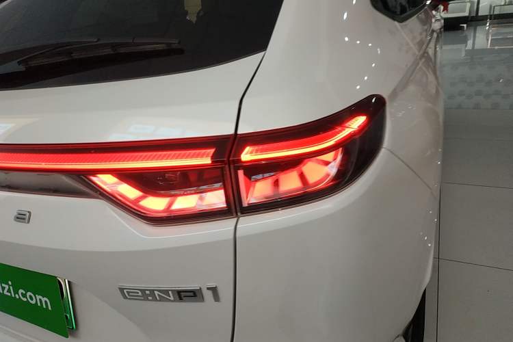 Used Honda e:NP1 2023 420 km Vision Edition Exterior 1