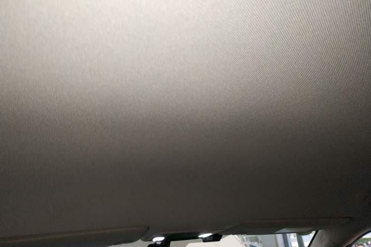 Used Honda e:NP1 2023 420 km Vision Edition Headliner
