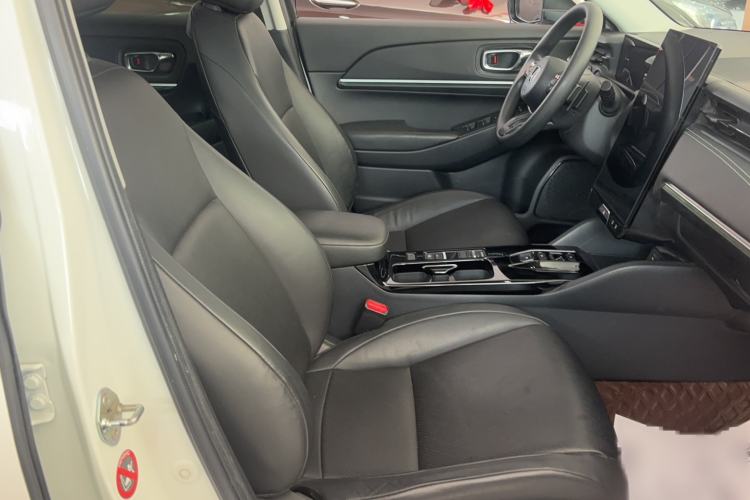 Used Honda e:NP1 2023 420 km Vision Edition Right Front Seat