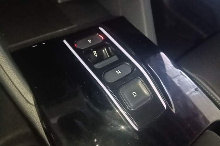 Used Honda e:NP1 2023 510 km Range Lanji Version Gear Lever