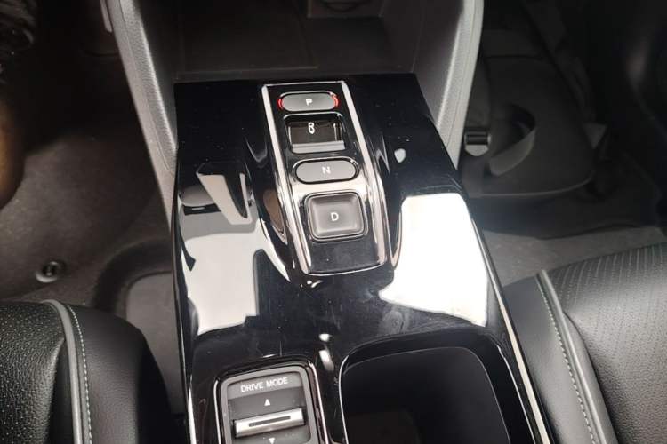 Used Honda e:NP1 2023 510 km Range Lanji Version Gear Lever