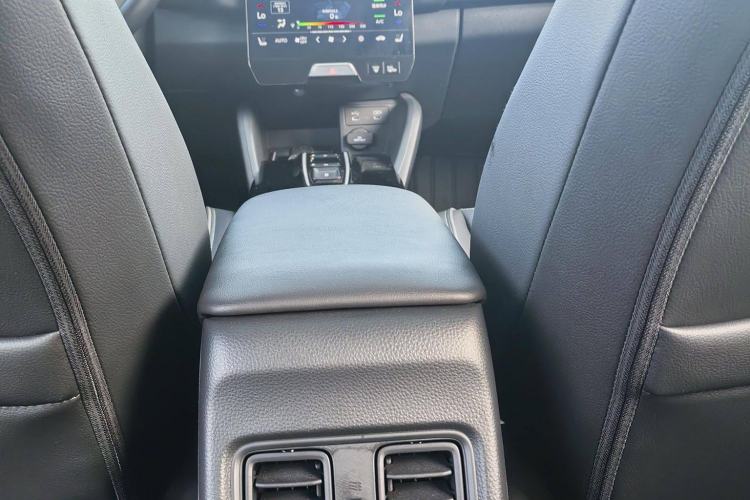 Used Honda e:NP1 2023 510 km Zhanji Version Interior 7