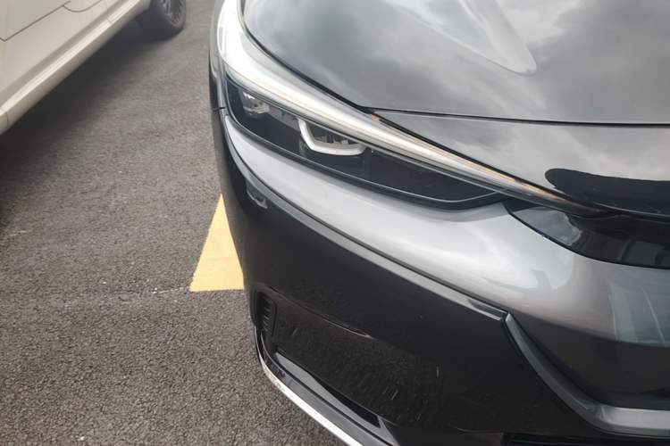 Used Honda e:NP1 2023 510 km Range Lanji Version Right Front Headlight