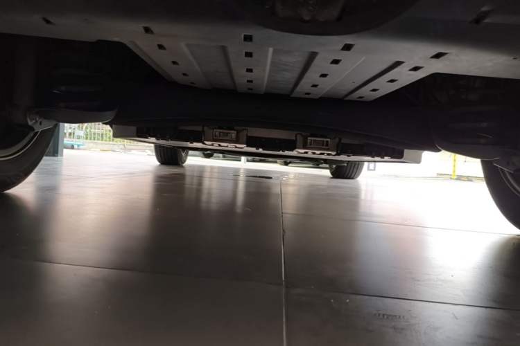 Used Honda e:NP1 2023 420 km Vision Edition Chassis Rear