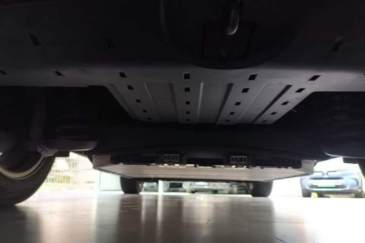 Used Honda e:NP1 2023 420 km Vision Edition Chassis Rear