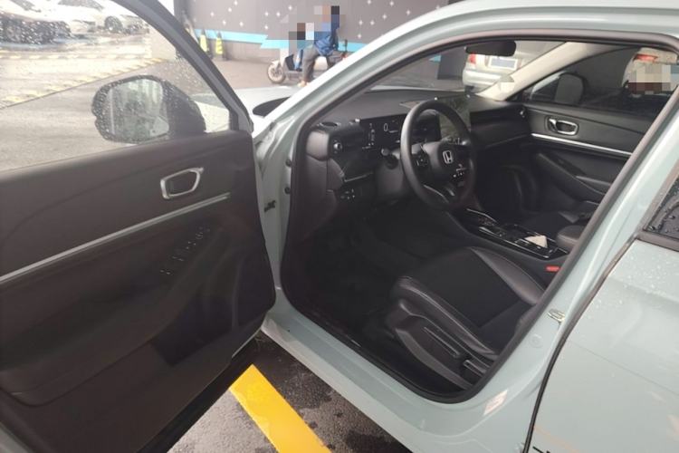 Used Honda e:NP1 2023 420 km Vision Edition Driver Seat
