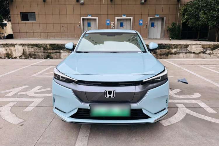 Used Honda e:NP1 2023 420 km Vision Edition Front