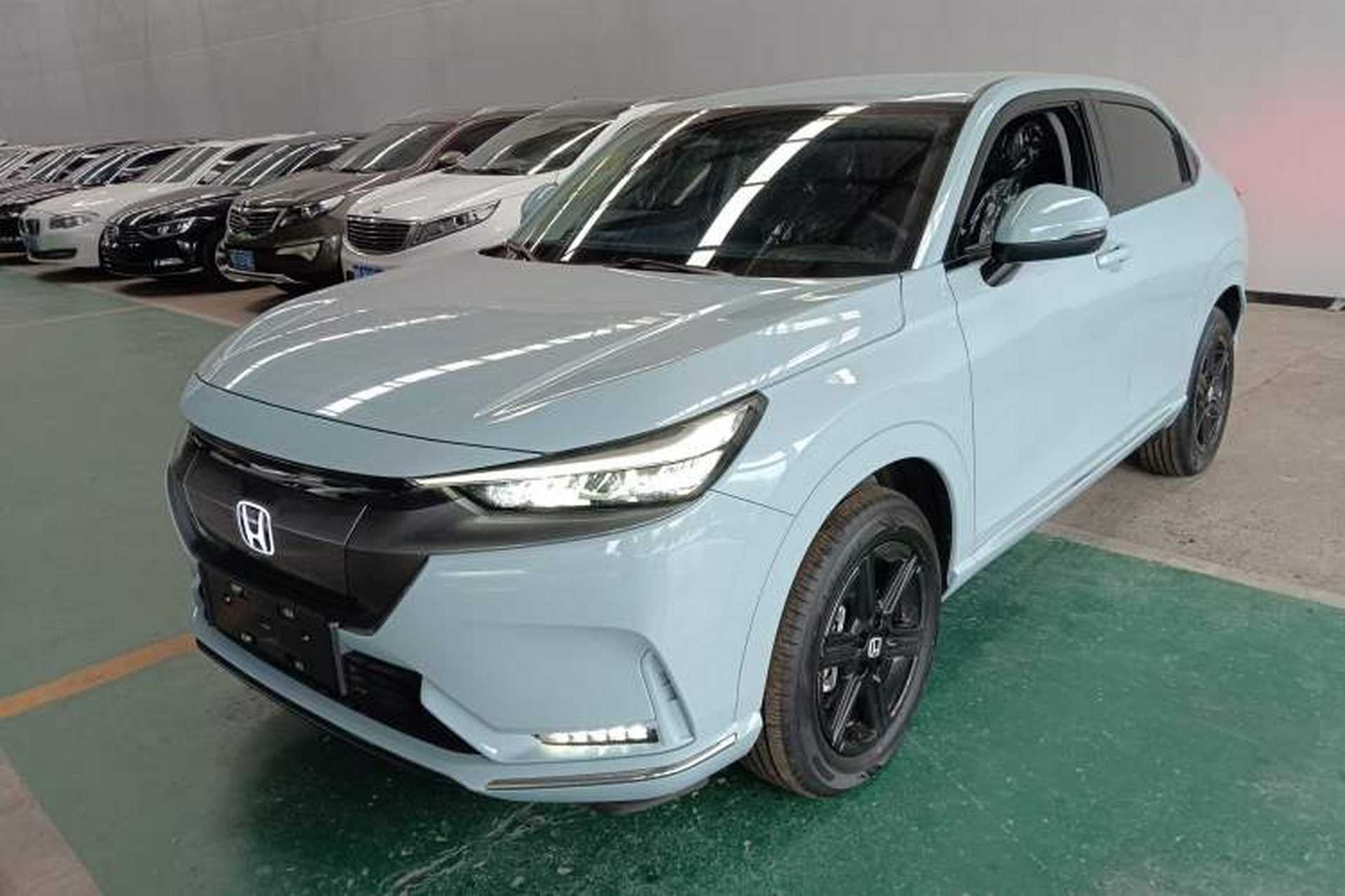 Used Honda e:NP1 2023 420 km Vision Edition Front Left 45 Deg