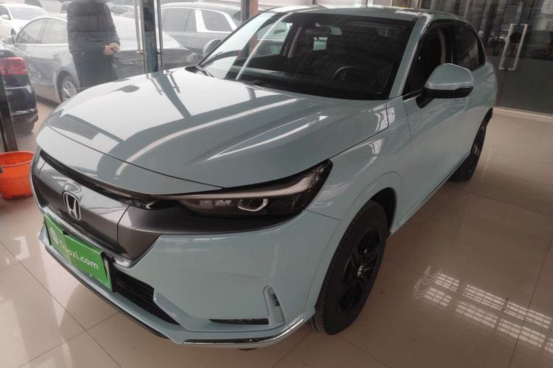 Used Honda e:NP1 2023 420 km Vision Edition Front Left 45 Deg
