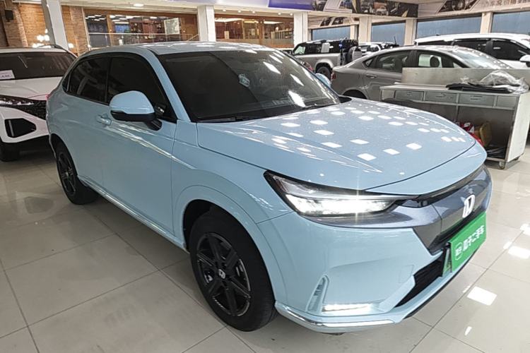 Used Honda e:NP1 2023 420 km Vision Edition Front Right 45 Deg