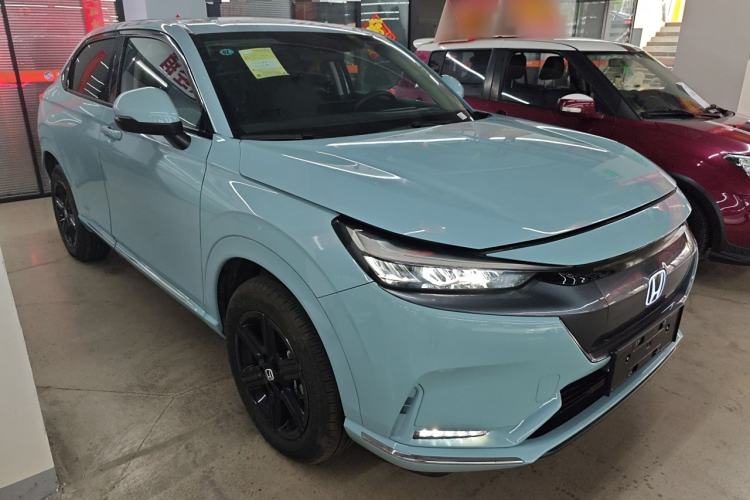 Used Honda e:NP1 2023 420 km Vision Edition Front Right 45 Deg