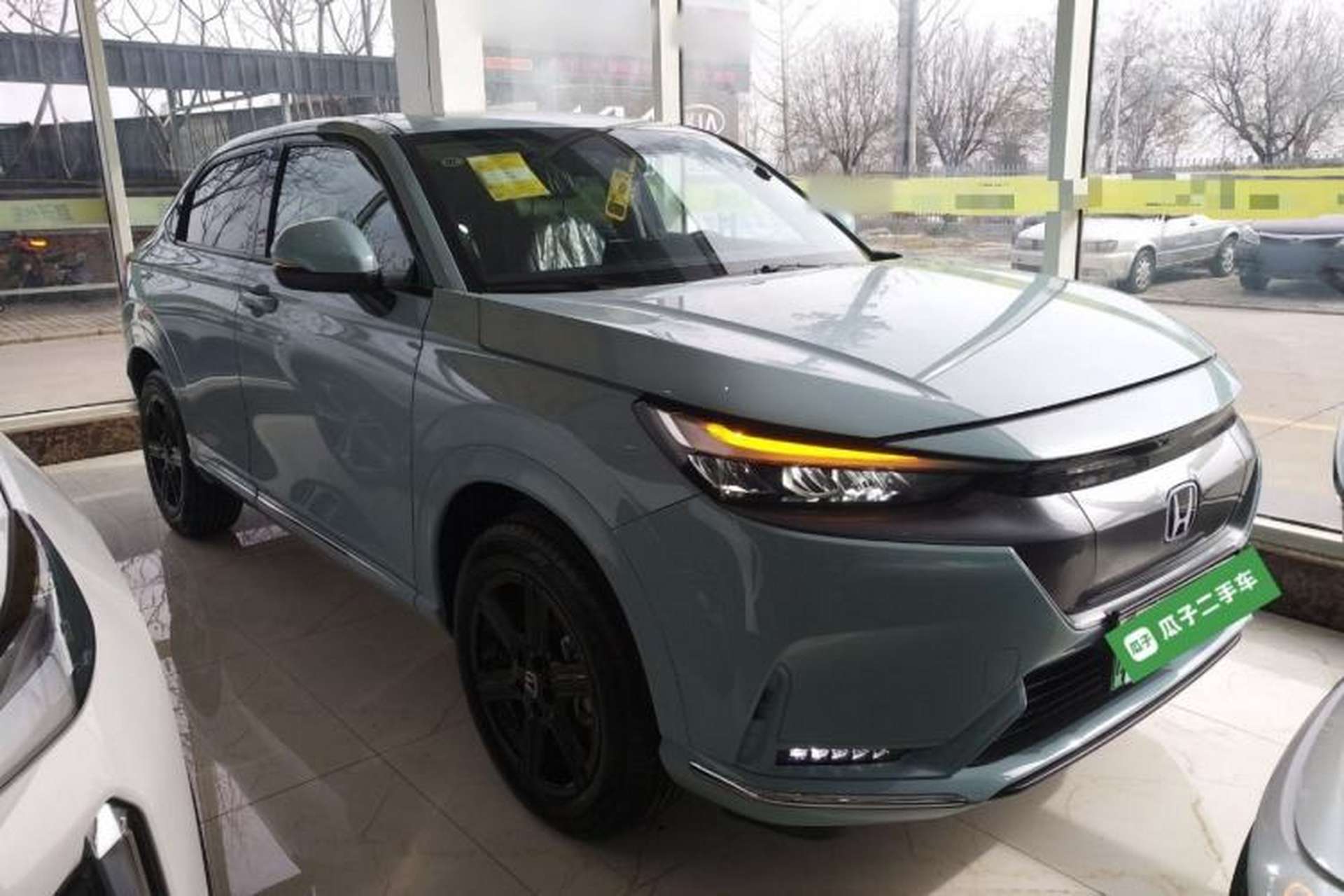 Used Honda e:NP1 2023 420 km Vision Edition Front Right 45 Deg