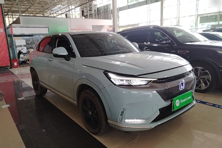 Used Honda e:NP1 2023 420 km Vision Edition Front Right 45 Deg