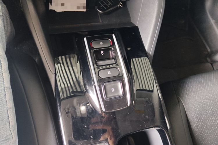 Used Honda e:NP1 2023 420 km Vision Edition Gear Lever