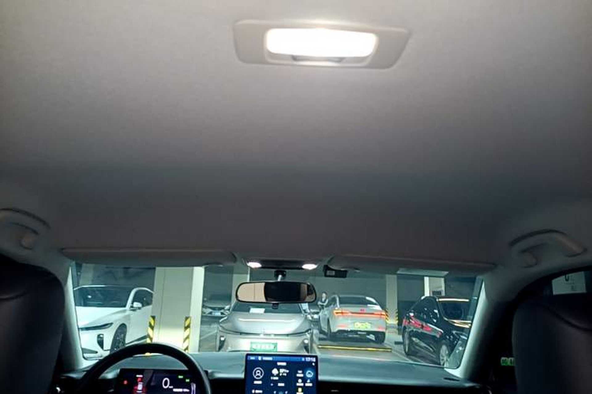 Used Honda e:NP1 2023 420 km Vision Edition Headliner