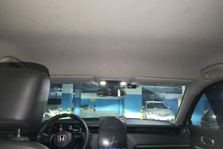 Used Honda e:NP1 2023 420 km Vision Edition Headliner