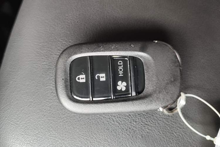 Used Honda e:NP1 2023 420 km Vision Edition Interior 1