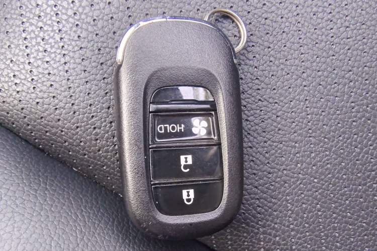 Used Honda e:NP1 2023 420 km Vision Edition Interior 1