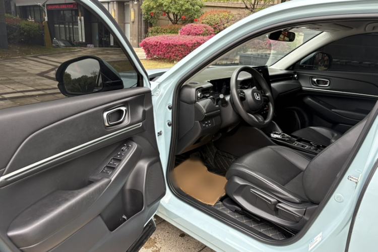 Used Honda e:NP1 2023 420 km Vision Edition Interior 2