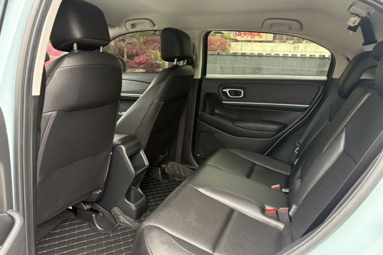 Used Honda e:NP1 2023 420 km Vision Edition Interior 4