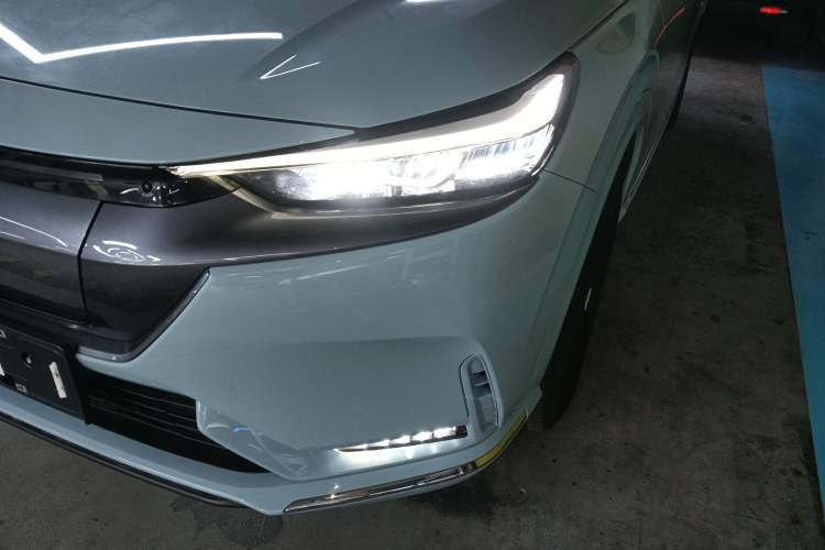 Used Honda e:NP1 2023 420 km Vision Edition Left Front Headlight