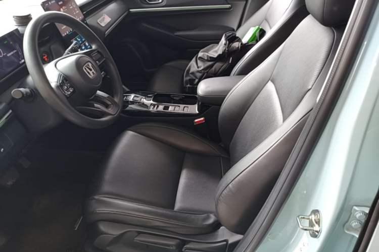 Used Honda e:NP1 2023 420 km Vision Edition Left Front Seat