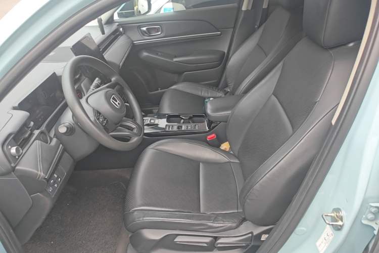 Used Honda e:NP1 2023 420 km Vision Edition Left Front Seat