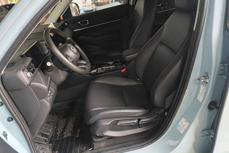 Used Honda e:NP1 2023 420 km Vision Edition Left Front Seat
