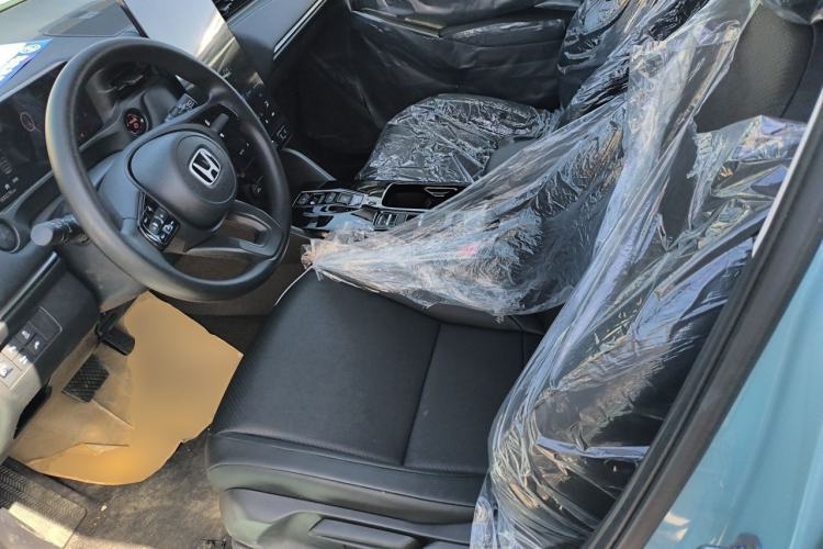 Used Honda e:NP1 2023 420 km Vision Edition Left Front Seat