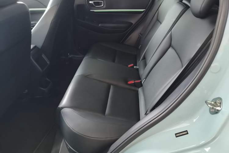 Used Honda e:NP1 2023 420 km Vision Edition Left Rear Seat