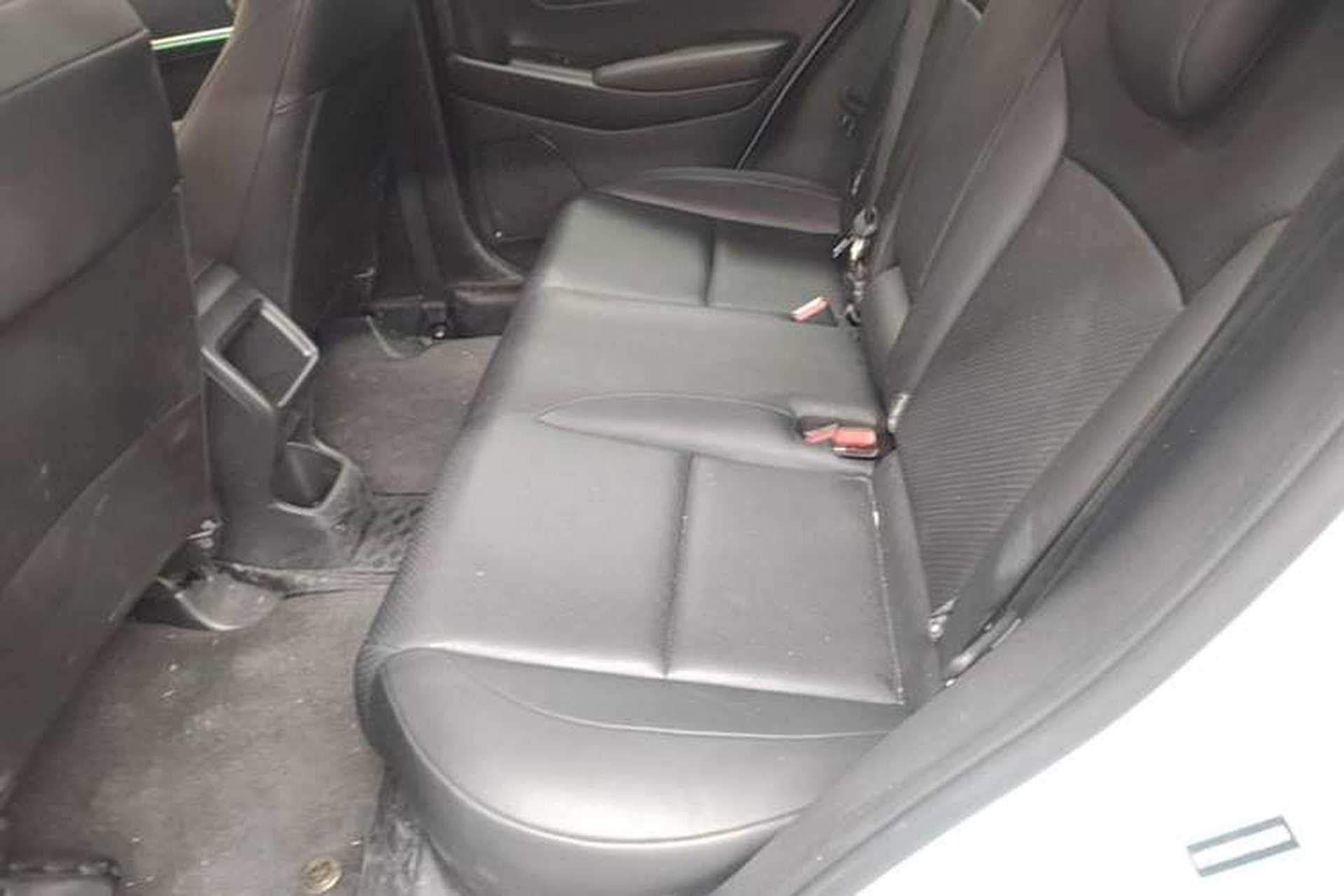 Used Honda e:NP1 2023 420 km Vision Edition Left Rear Seat