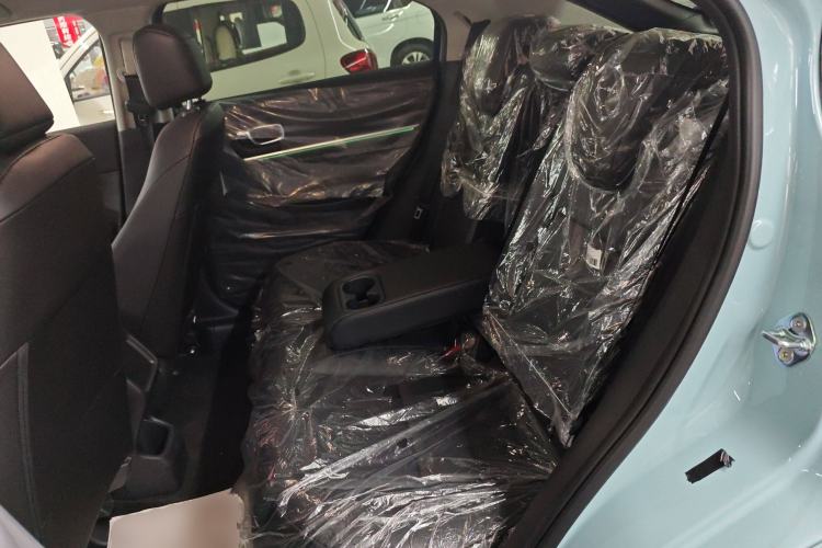 Used Honda e:NP1 2023 420 km Vision Edition Left Rear Seat